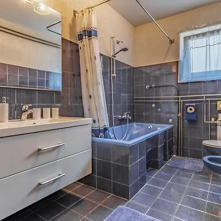 Apartment Surlan